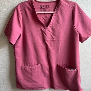 FIGS Women's Casma Three-Pocket Scrub Top - Large in color QUARTZ